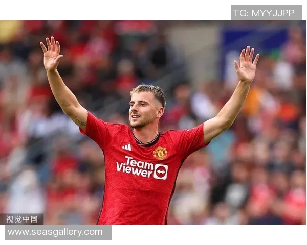 曼联中场芒特因伤缺阵球队面临人员短缺困境