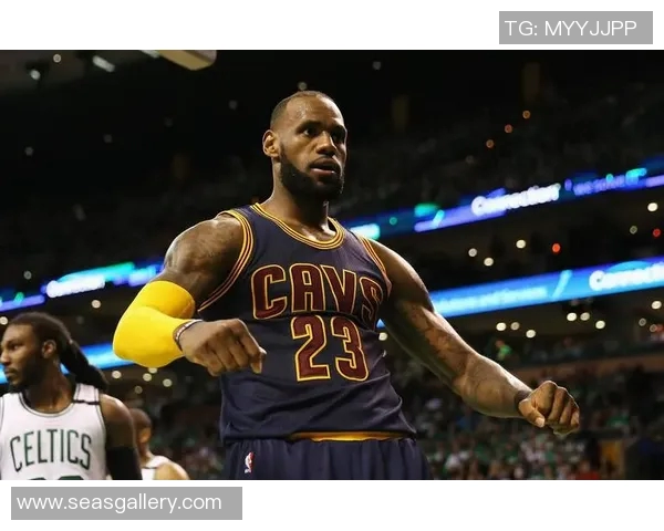 大卫-詹姆斯领衔球队取得历史性胜利，成为焦点人物